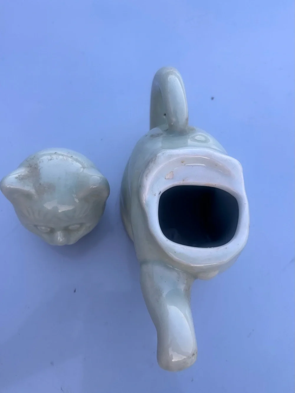 Ceramic Cat Teapot - light green Cat Design